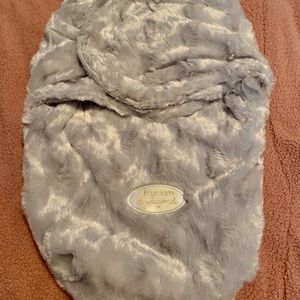Blankets and Beyond Faux Fur Swaddle 0-3 mos